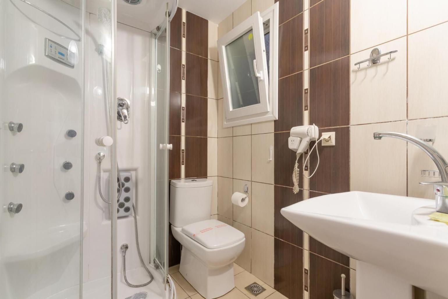 Foteini Apartment Agios Stefanos  Buitenkant foto
