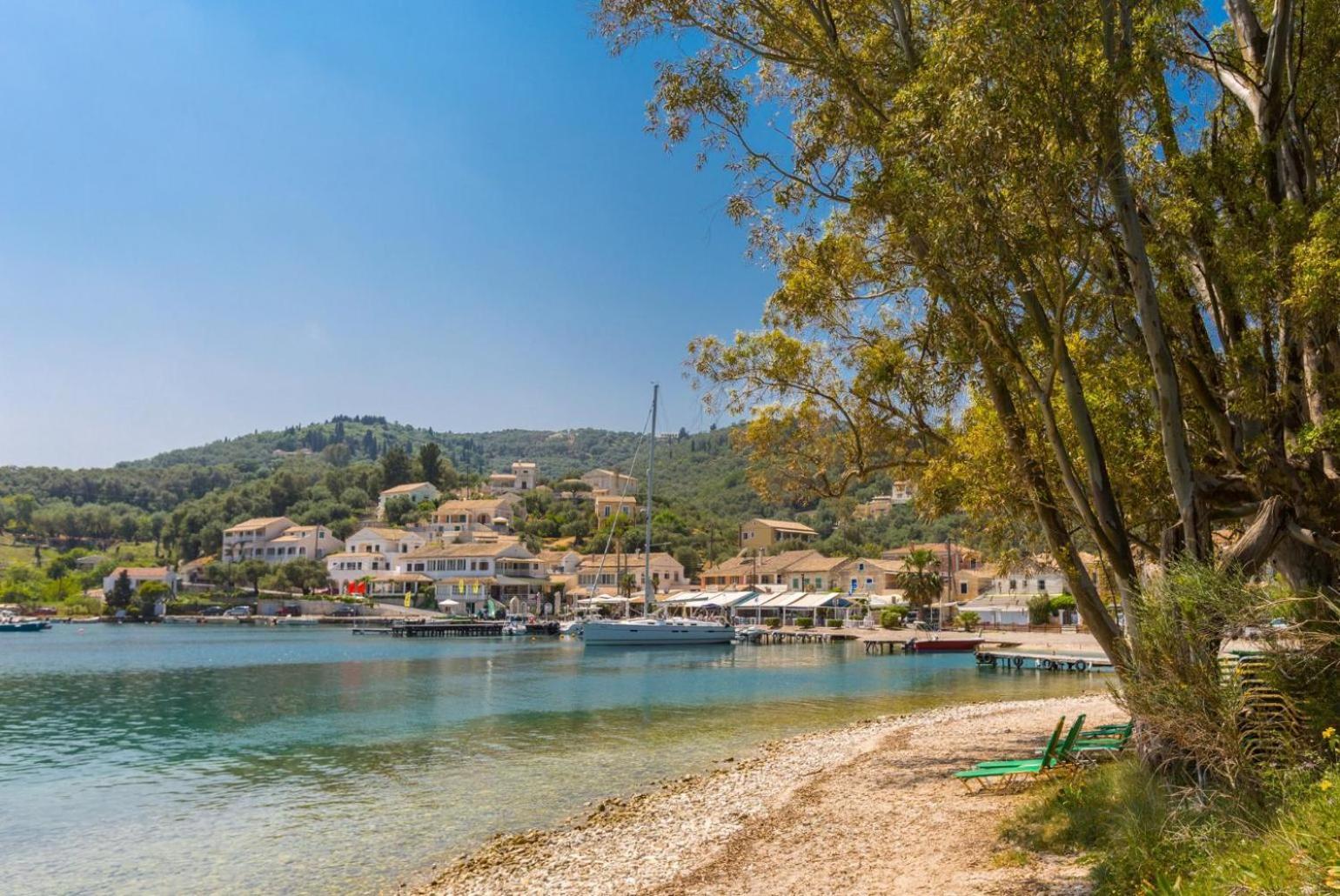 Foteini Apartment Agios Stefanos  Buitenkant foto